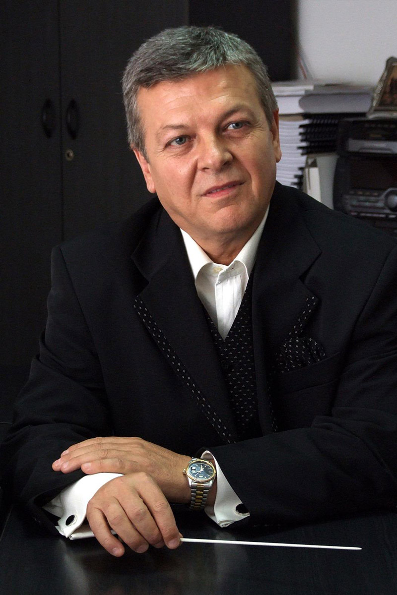 MIHAIL  ȘTEFĂNESCU